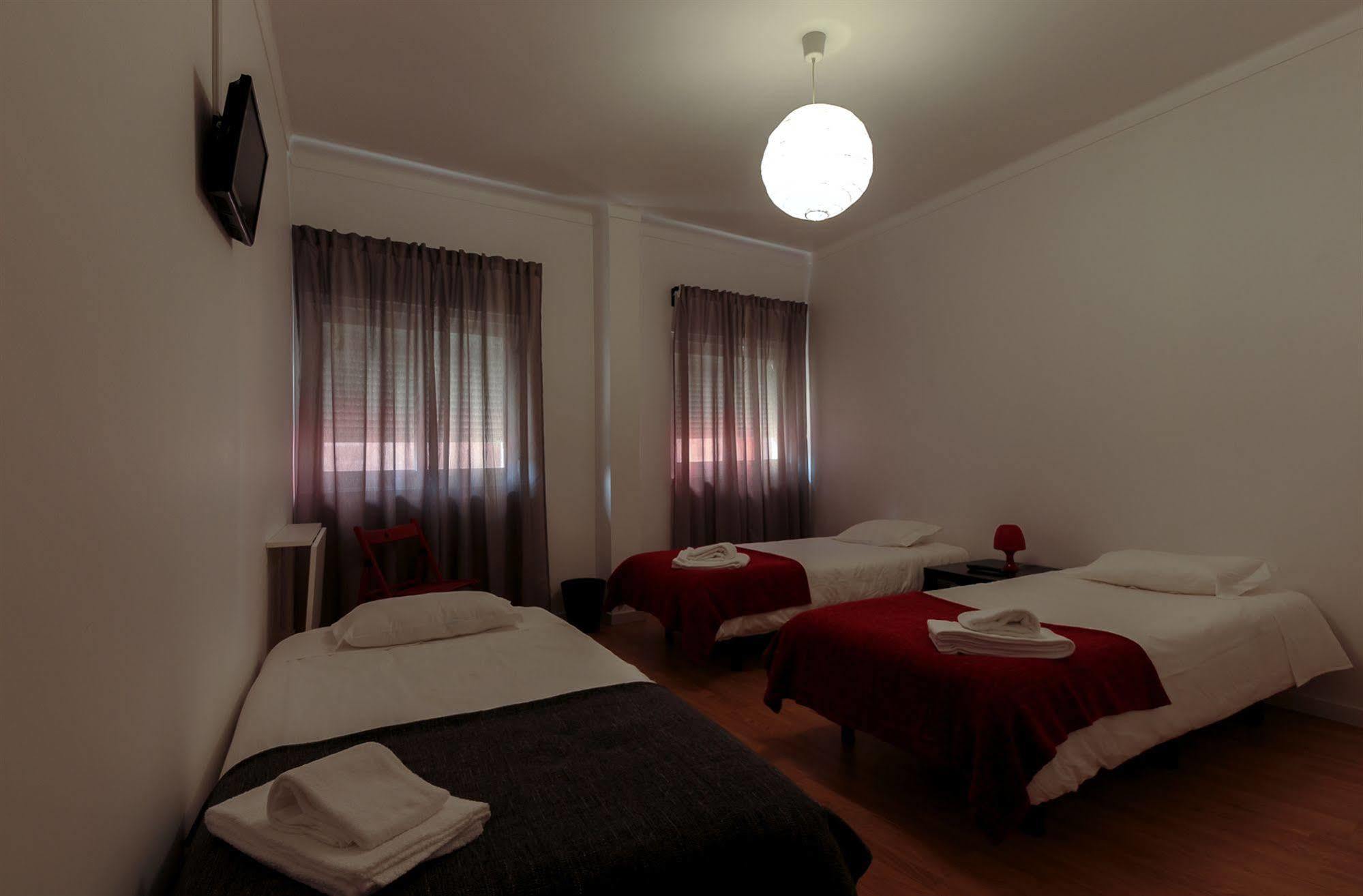 Porta 86 Hotel Cantanhede Eksteriør billede