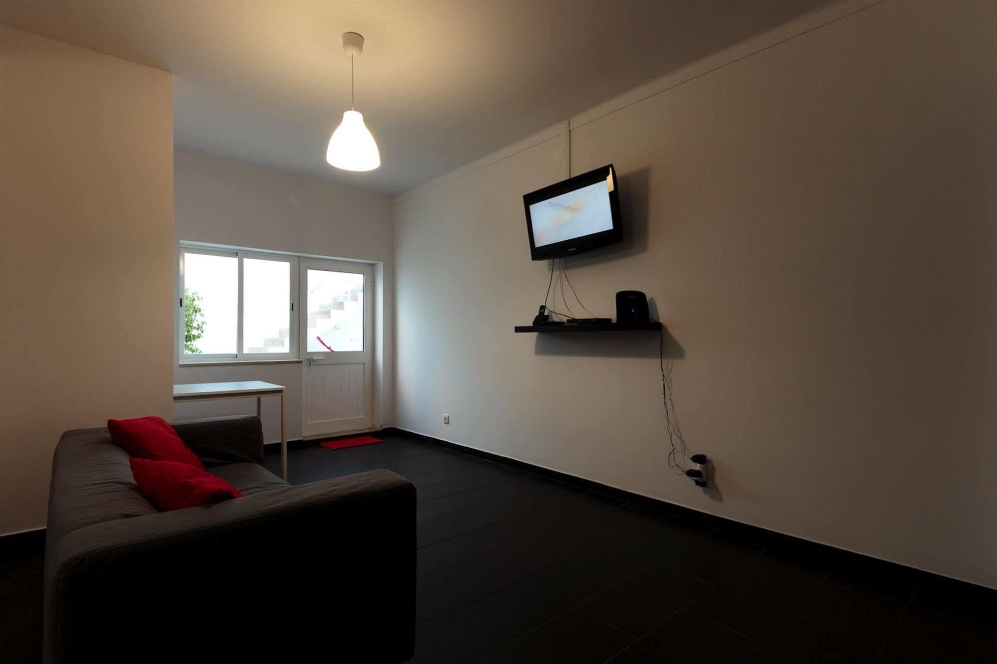 Porta 86 Hotel Cantanhede Eksteriør billede